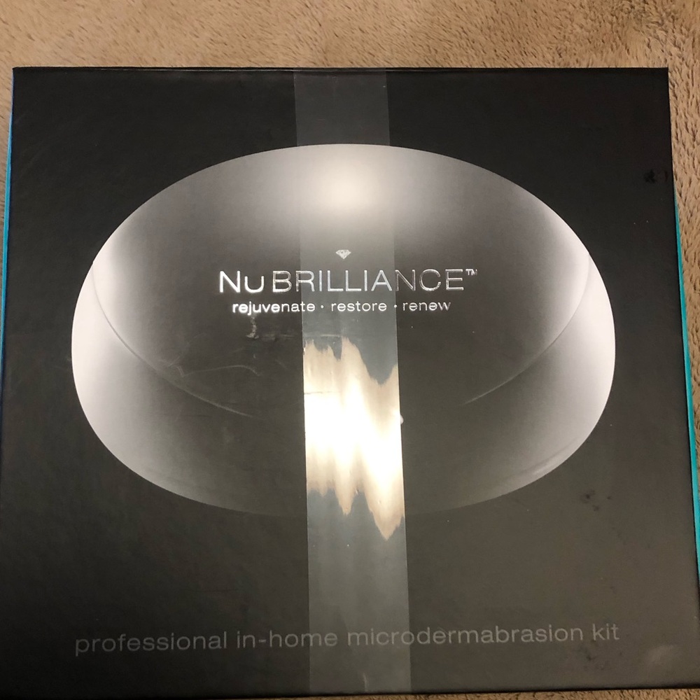 NuBrilliance Professional Microdermabrasion Complete Kit Diamond Tips NEW